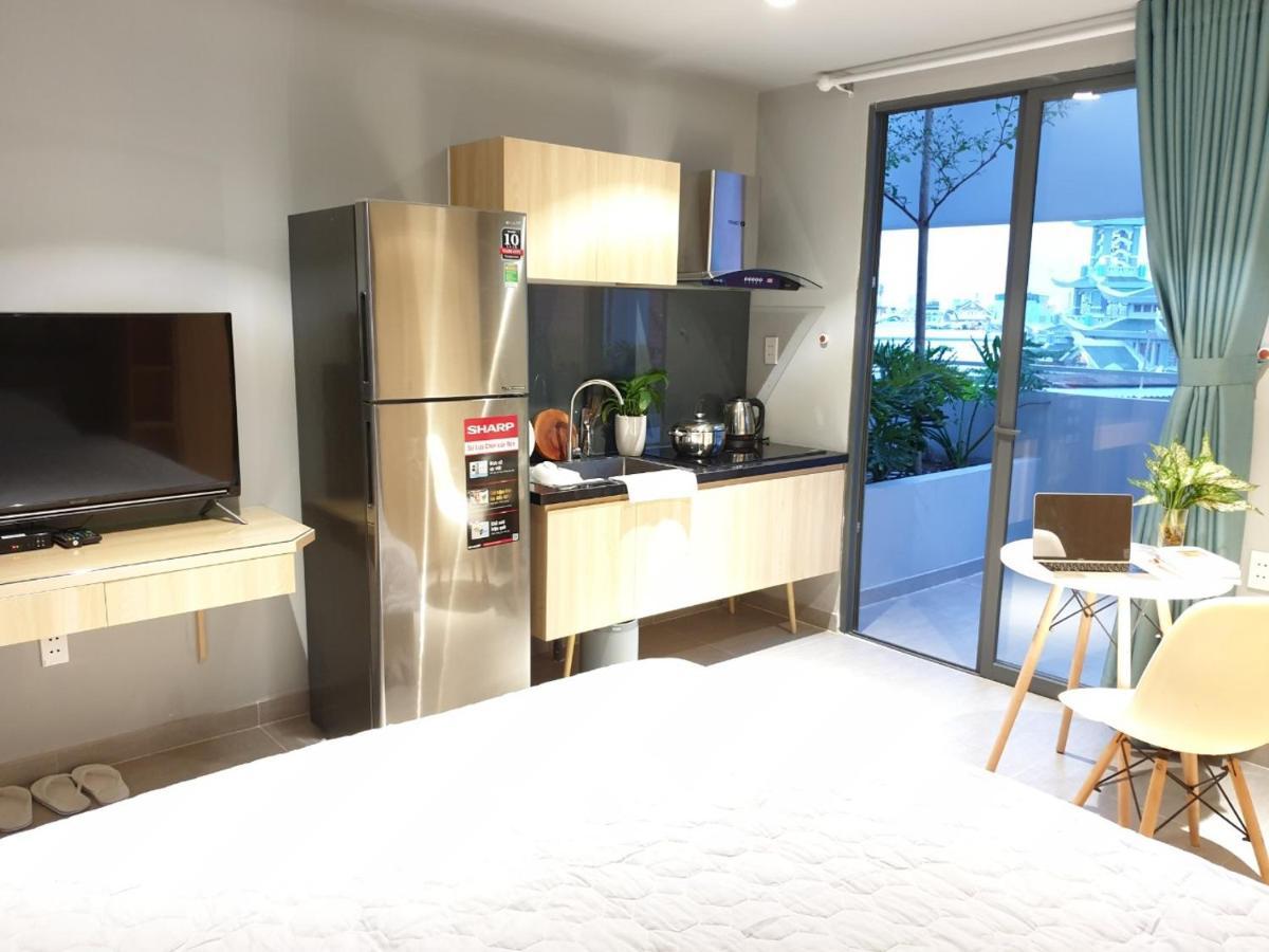 Tripporo Homestay Хошимин Экстерьер фото
