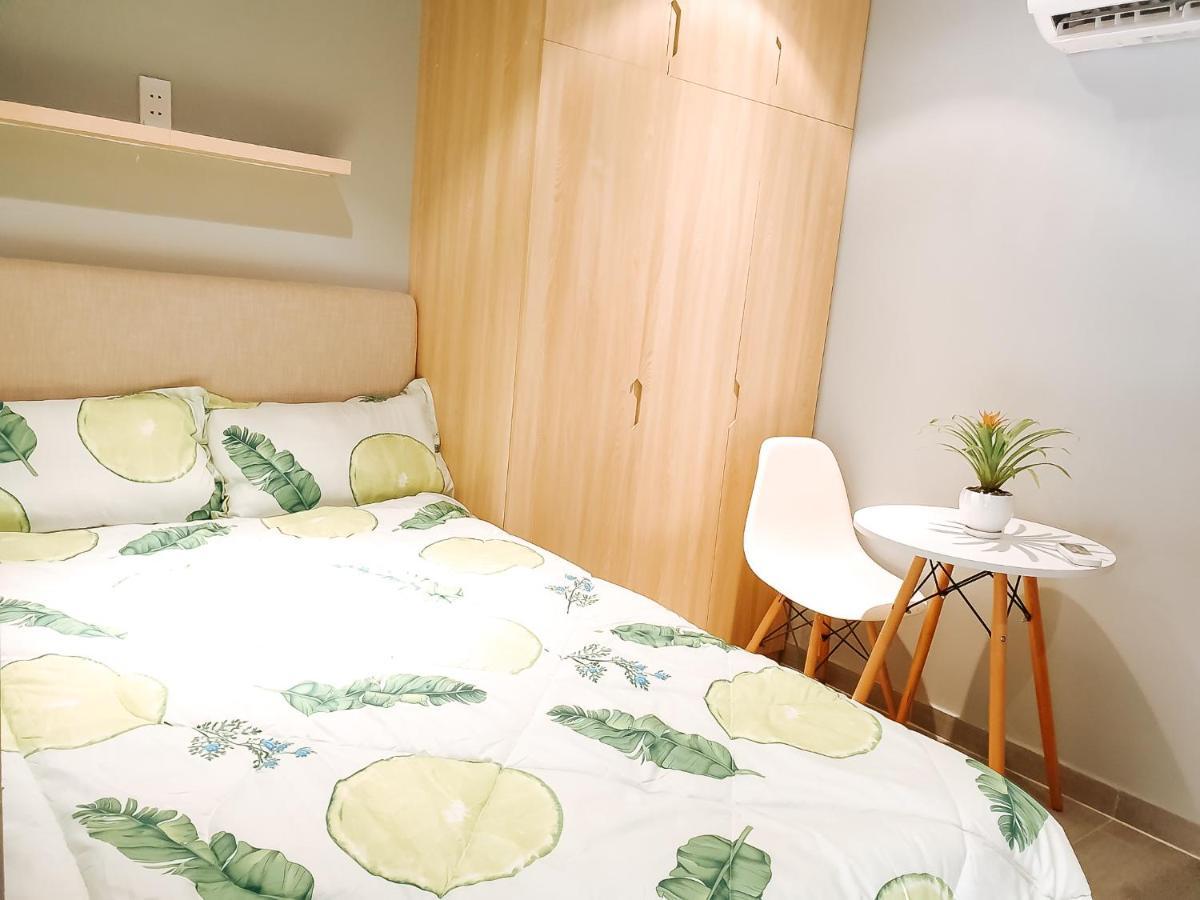 Tripporo Homestay Хошимин Экстерьер фото